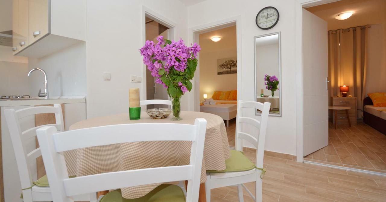 Apartmani Cesarec Basina Exterior foto